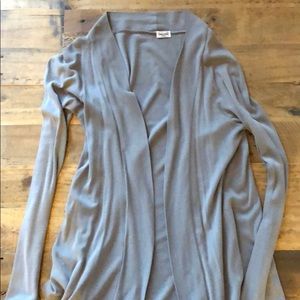 Splendid gray open sweater